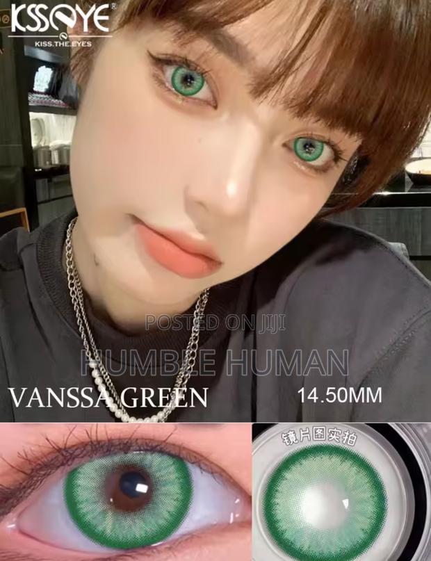 Contact Lens · Photo 2