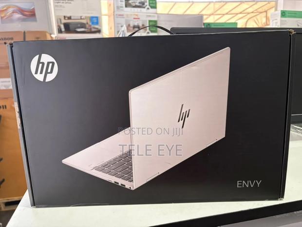 New Laptop HP 8GB Intel Core 5 SSD 512GB · Photo 1