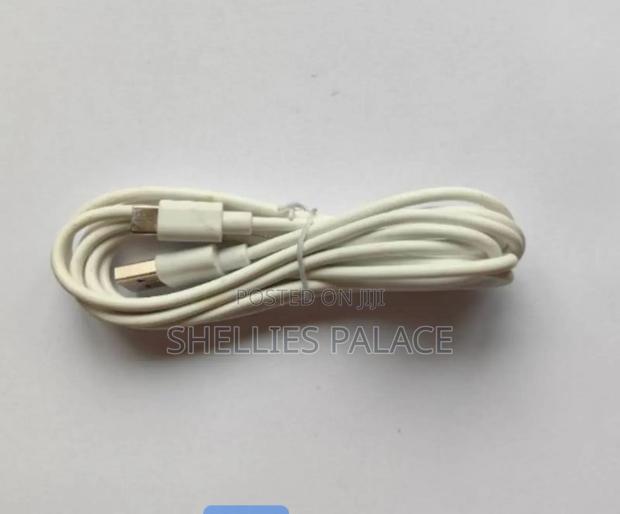 Three in One Charger Cable Consisting iPhone, Android · Photo 4
