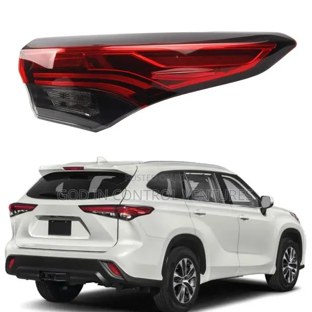 Toyota Highlander 2022 Tail Light Pair · Photo 1