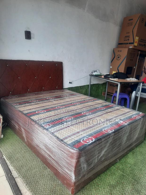 Complete Bed Double Leather Covered · Photo 1