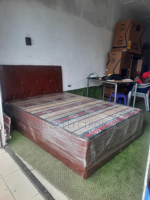 Complete Bed Double Leather Covered · Photo 2