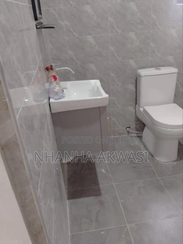 2bdrm Apartment in Lashibi Mf, Sakumono for rent · Photo 1