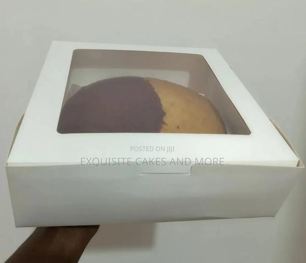 8 Inch Raw / Plain Cake, Two Flavours · Photo 3