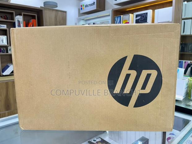 New Laptop HP 16GB Intel Core I5 SSD 512GB · Photo 1
