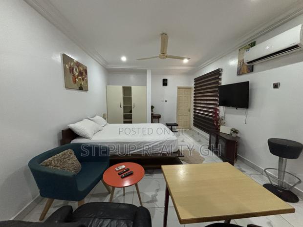 Pay Daily Furnished 1 Bedroom · Photo 6