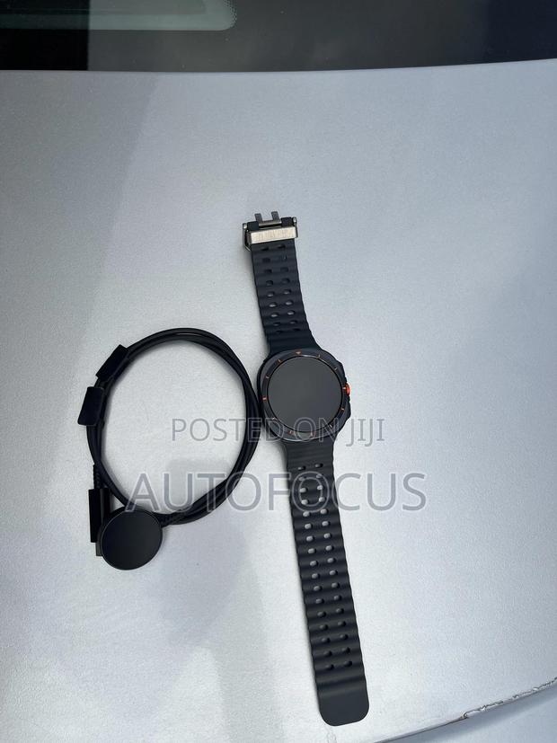 Samsung Galaxy Ultra Watch · Photo 2