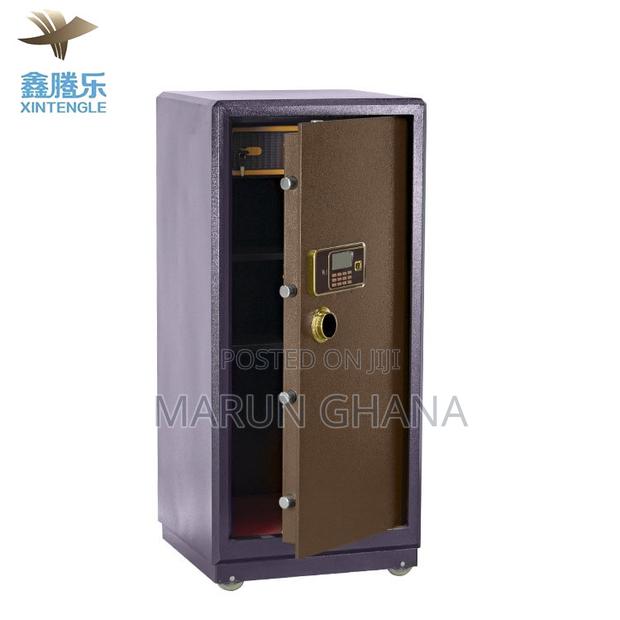 Fireproof Security Safe Locker 160kg And 5+Feet Hight · Photo 2