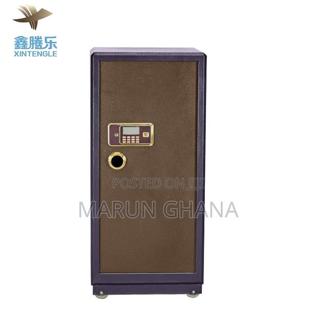 Fireproof Security Safe Locker 160kg And 5+Feet Hight · Photo 3
