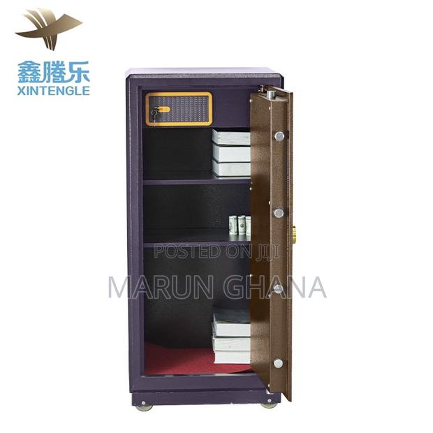 Fireproof Security Safe Locker 160kg And 5+Feet Hight · Photo 4