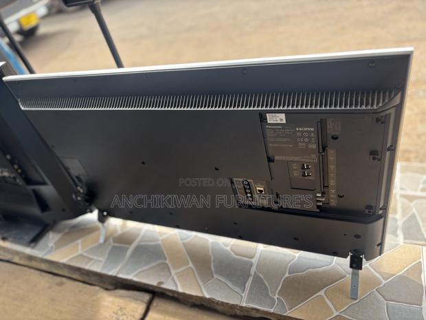 Panasonic 40 Inches Smart Double Digital Satellite Bluetooth Tv · Photo 6