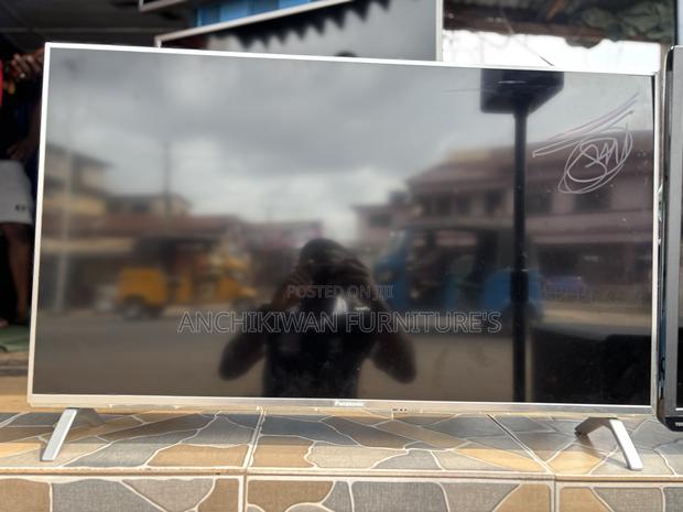 Panasonic 40 Inches Smart Double Digital Satellite Bluetooth Tv · Photo 8