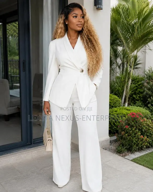 White Suit · Photo 1