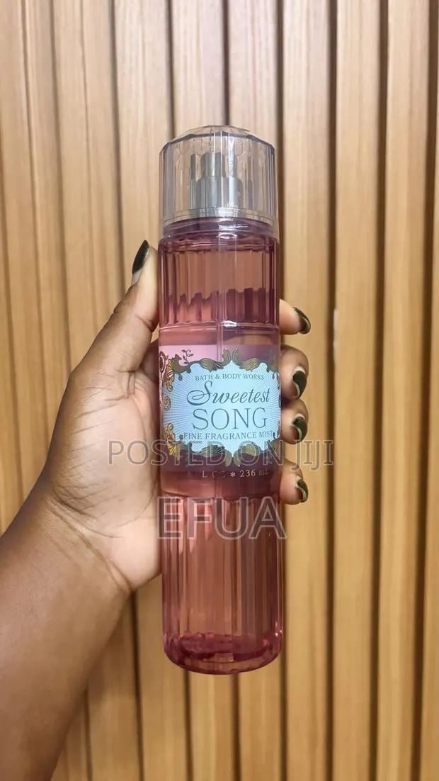 Sweetest Song Body Mist · Photo 1