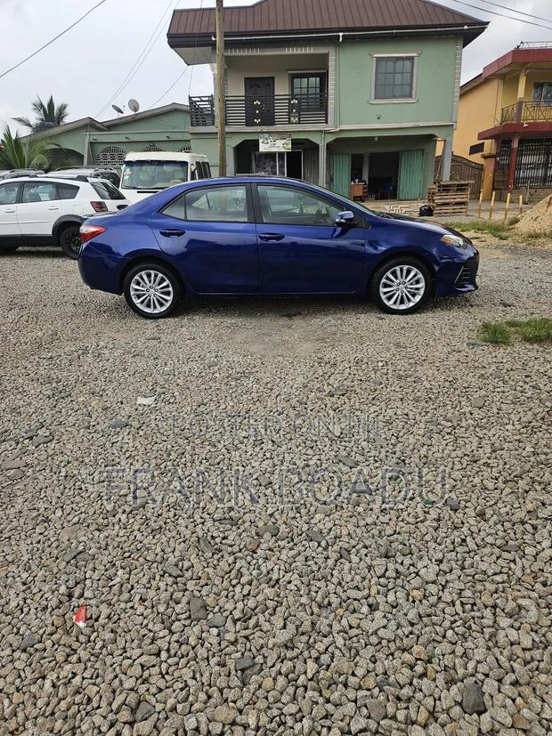 Toyota Corolla 2016 Blue · Photo 7