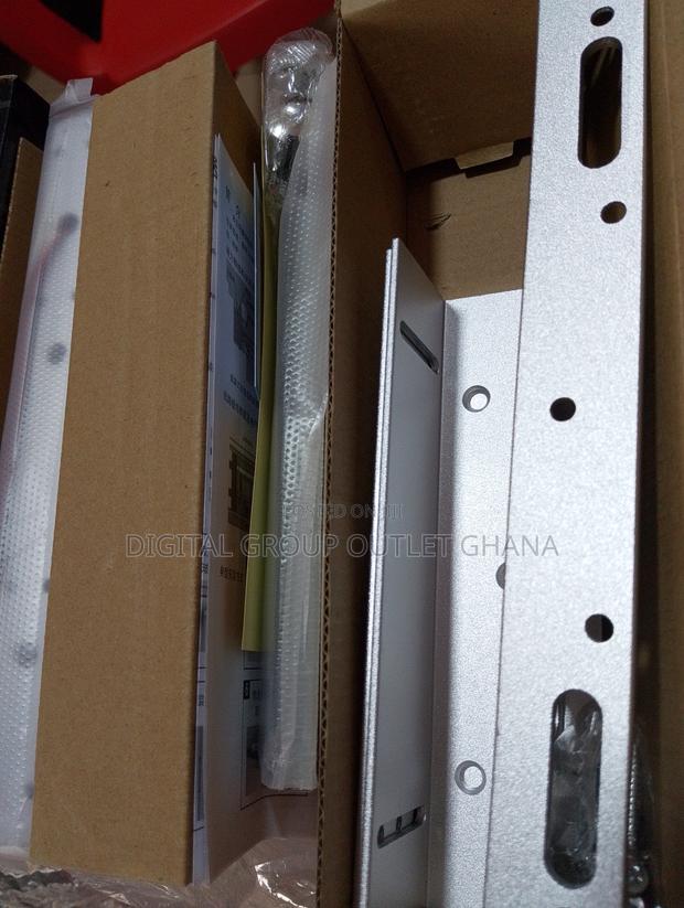 Electronic Locks With Bracket · Photo 2