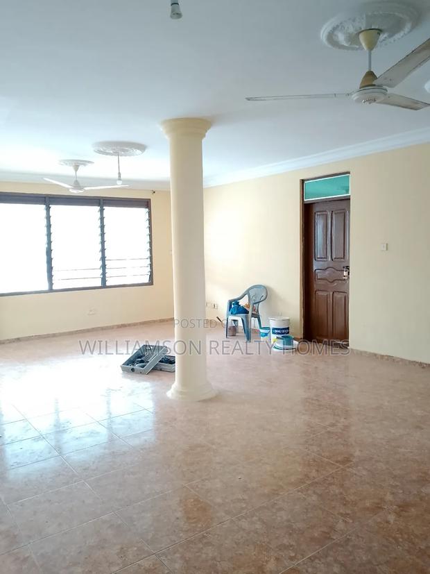 3bdrm Apartment in Community 18 Area, Spintex for rent · Photo 6