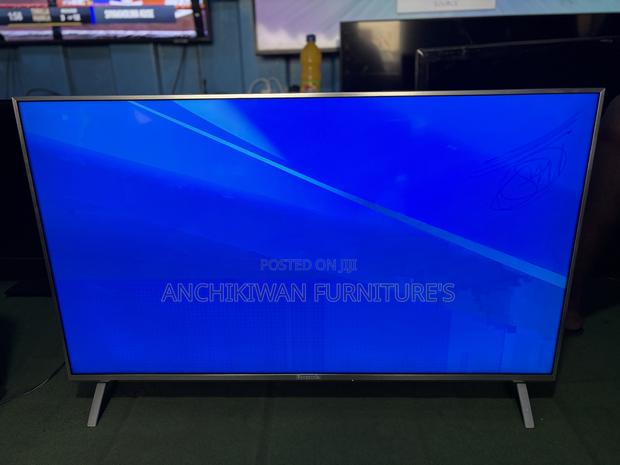 Panasonic 40 Inches Smart Double Digital Satellite Bluetooth Tv · Photo 4