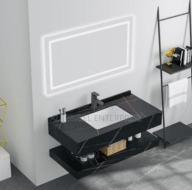 Cabinet Basin With Smart Mirror (60cm) · Photo 1
