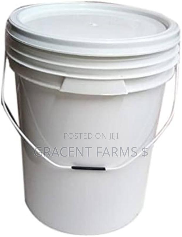 20l Food Grade Honey Storage Bucket With Lid · Photo 2