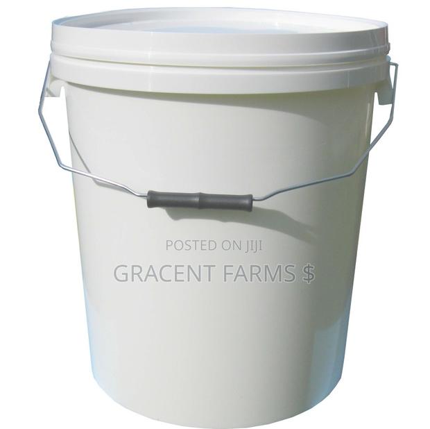 20l Food Grade Honey Storage Bucket With Lid · Photo 1