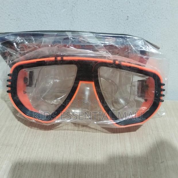 8 to 16 Years Swimming Goggles · Photo 5