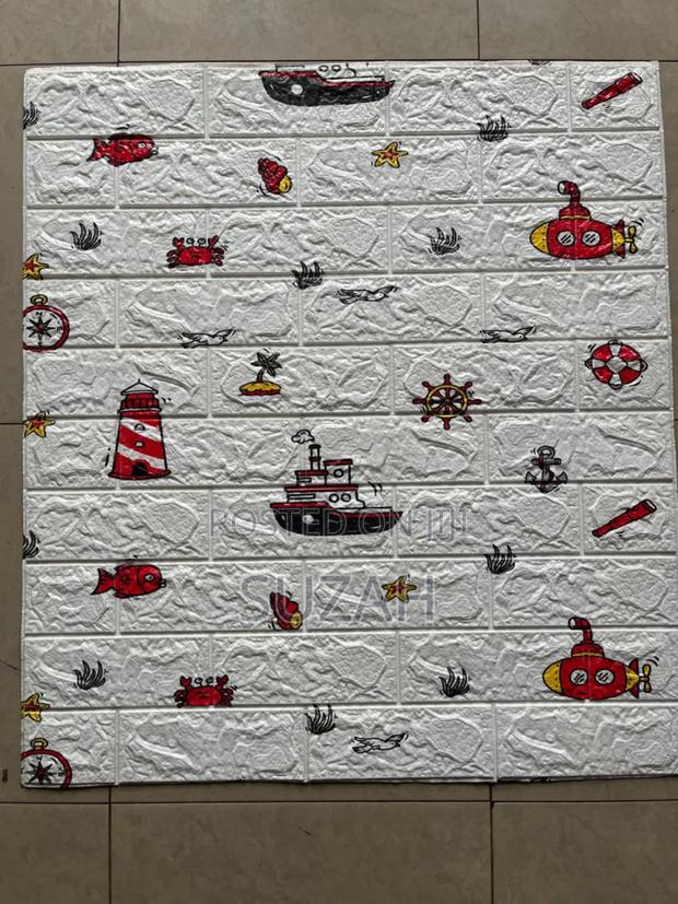 5feet2 Panel · Photo 1
