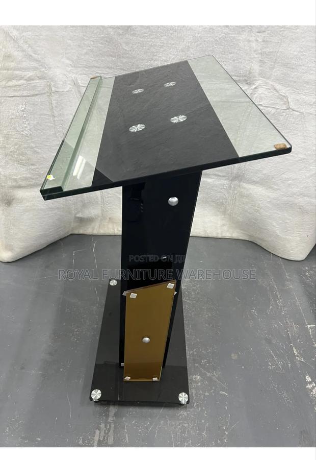 Gold and Black Podium Stand · Photo 3
