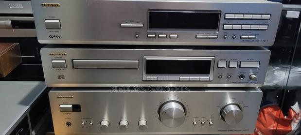 Onkyo a-9211, Cd Player Turner Amplifier · Photo 2