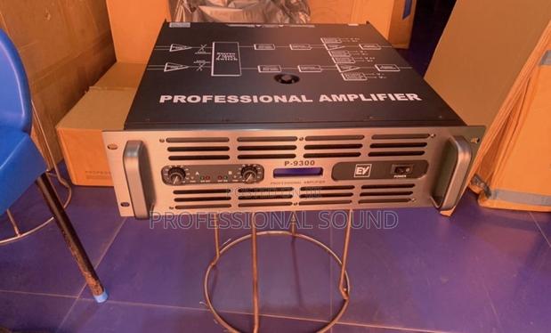 Ev9300 Professional Power Amplifier · Photo 1