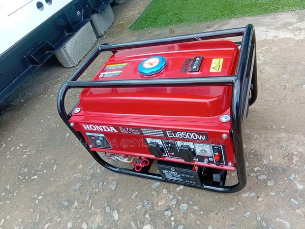 230/240v Honda 7.5kva 8500watt Petrol Generator Honda 7.5kva · Photo 1