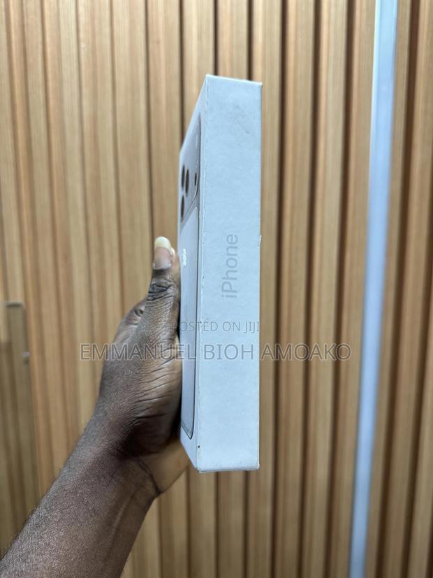 New Apple iPhone 17 Pro Max 512 GB · Photo 3