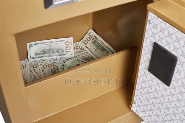 Electronic Cash/Coin Safety Deposit Boxes - Fireproof Safe · Photo 4