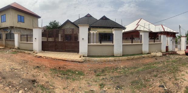Furnished 4bdrm House in Kumasi Metropolitan for sale · Photo 4