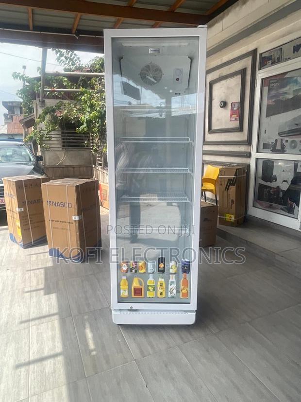 Nasco 360l Beverage Showcase the Refined Cooler · Photo 1