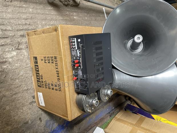 Reflex Horn and Amplifier for Public Address · Photo 2