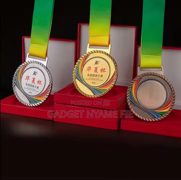 Gold/Silver/Bronze Medals · Photo 1