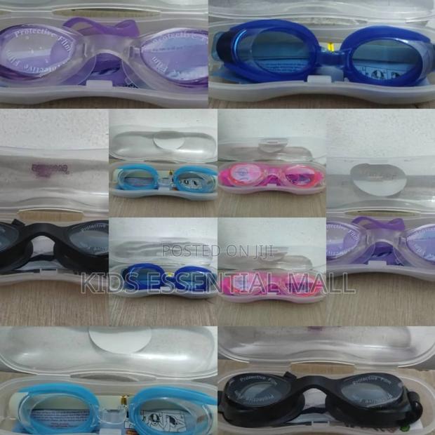 Goggles With Case for Children 1 to 12 · Photo 1