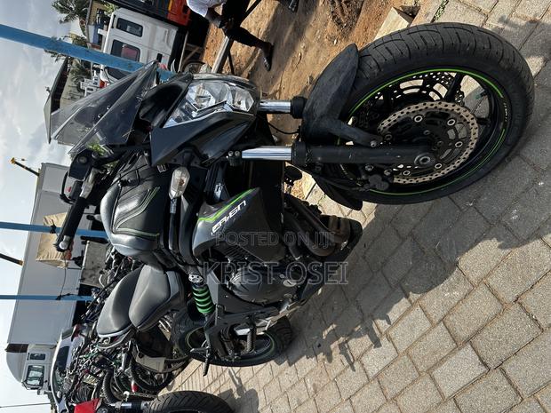 Kawasaki 2017 Black · Photo 3