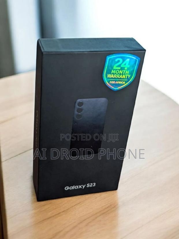 New Samsung Galaxy S23 128 GB Black · Photo 2