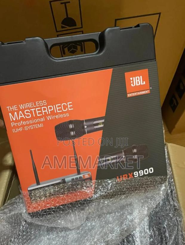 JBL Urx 9900 Dual Wireless Handheld Microphone System · Photo 1