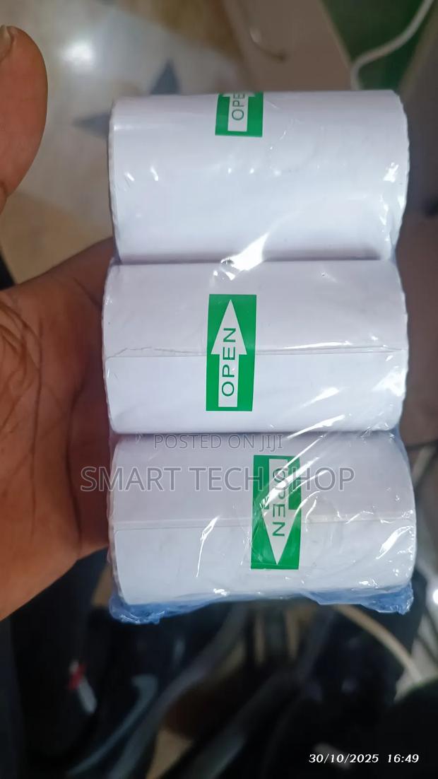 Thermal Label Paper 80mmx50mm 100 Labels Per Roll · Photo 1