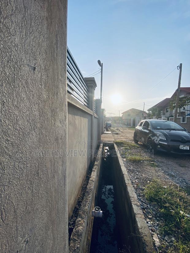 Roadside Half Plot Land for Sale at Old Barrier Bf the West Hills Mall · Photo 3