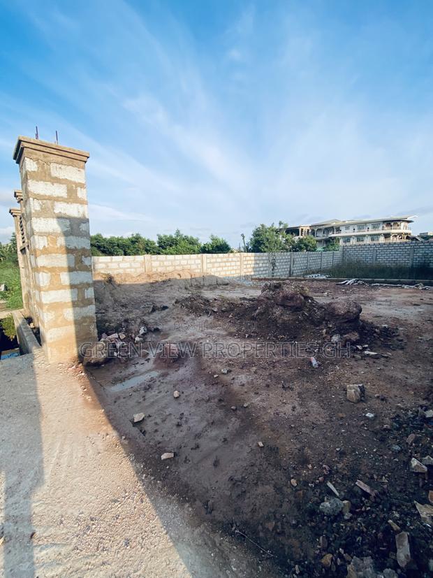 Roadside Half Plot Land for Sale at Old Barrier Bf the West Hills Mall · Photo 8