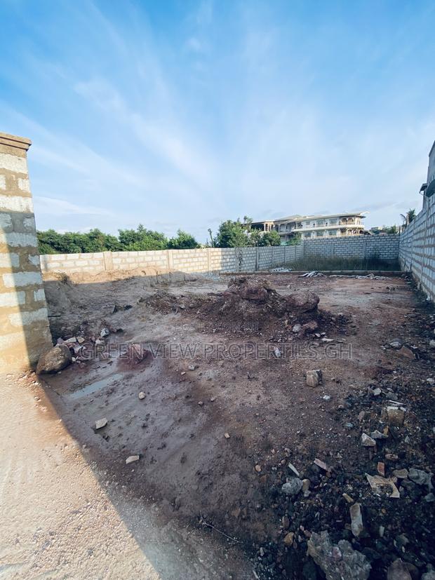 Roadside Half Plot Land for Sale at Old Barrier Bf the West Hills Mall · Photo 5
