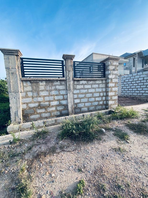Roadside Half Plot Land for Sale at Old Barrier Bf the West Hills Mall · Photo 1