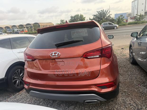 Hyundai Santa Fe SE AWD 2018 Orange · Photo 2