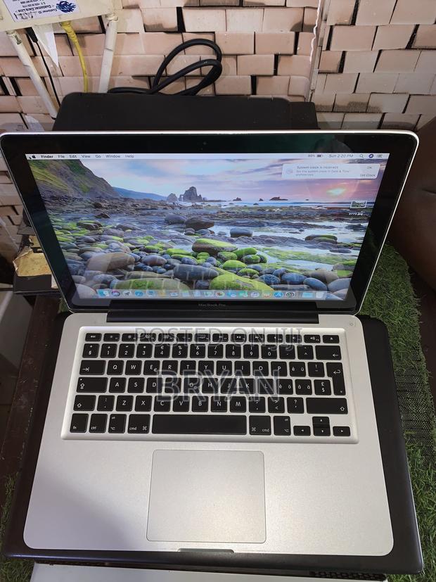 Laptop Apple MacBook Pro 2012 12GB Intel Core I5 SSHD+SSD 500GB · Photo 2