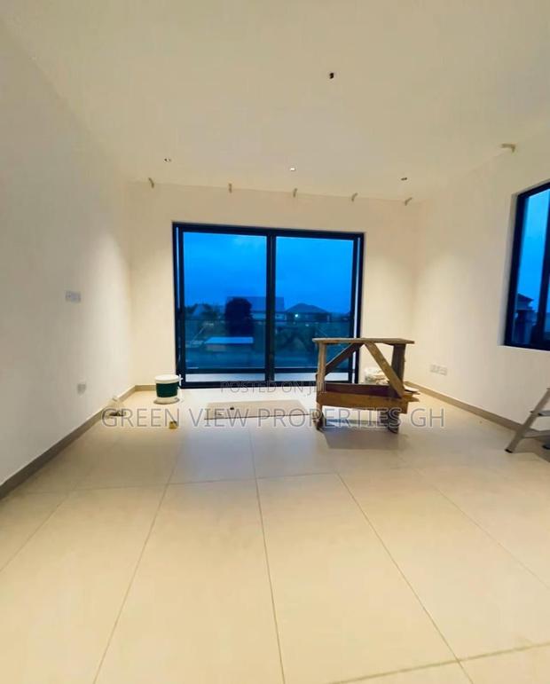 4bdrm Duplex in East Legon for sale · Photo 6