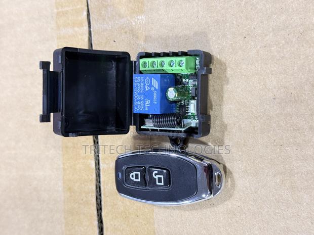 Wireless Remote Control Switch · Photo 2